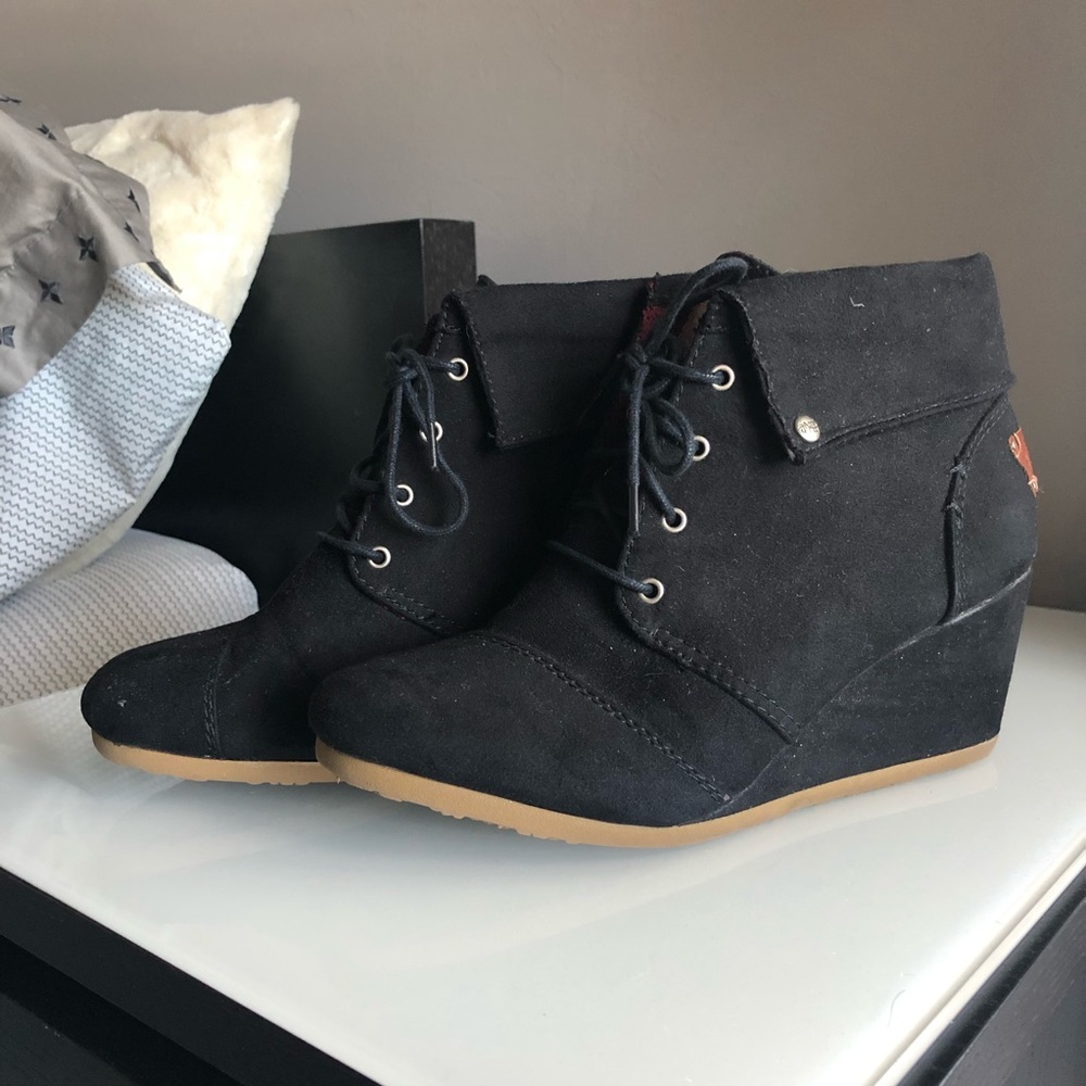 Black Booties